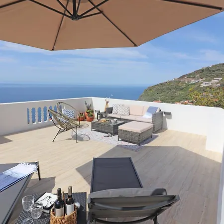 Casa Rosas E Casa Do Mar