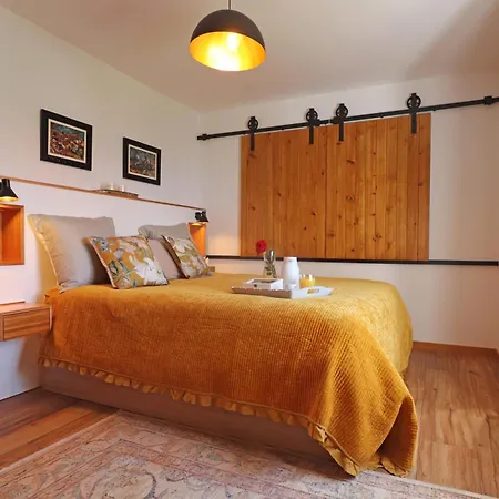 Casa Rosas E Casa Do Mar *