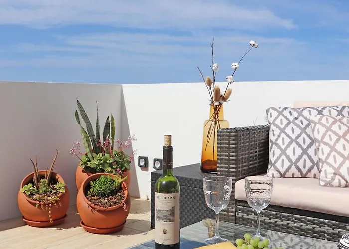 Casa Rosas E Casa Do Mar *