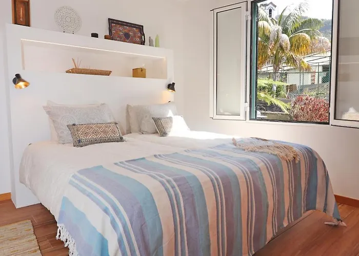 Casa Rosas E Casa Do Mar