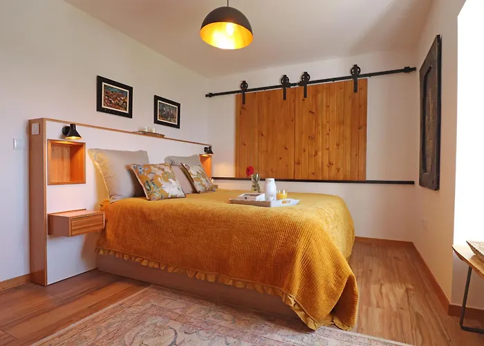 Casa Rosas E Casa Do Mar *