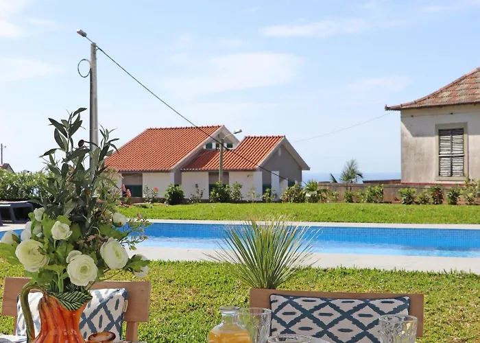 Casa Rosas E Casa Do Mar