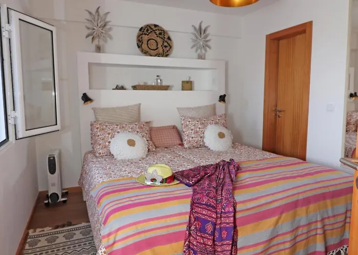 Casa Rosas E Casa Do Mar