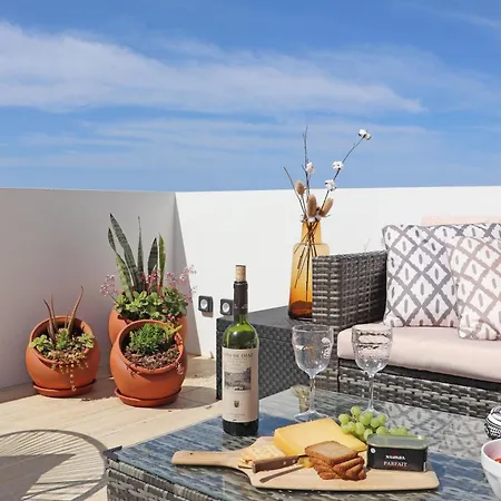 Casa Rosas E Casa Do Mar *